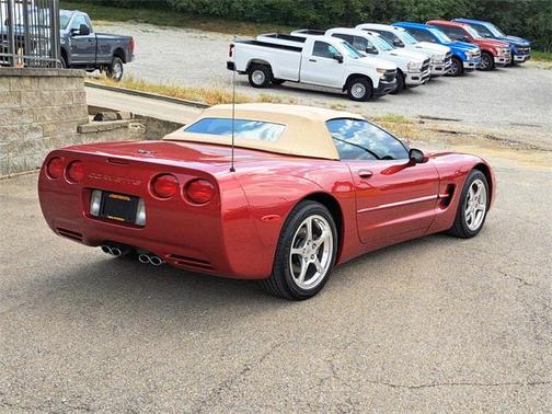 2004 Chevrolet Corvette Base
