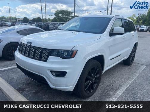 2022 Jeep Grand Cherokee Laredo