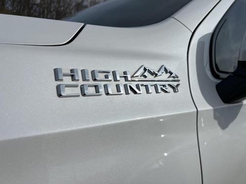 2021 Chevrolet Tahoe 4WD High Country