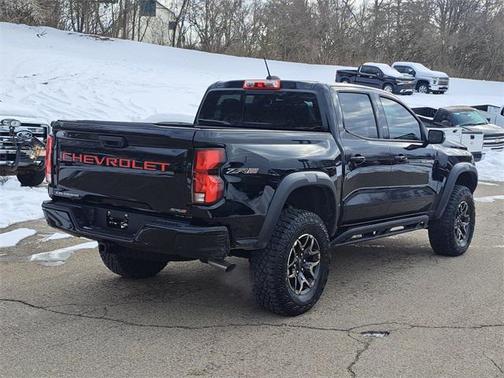 2024 Chevrolet Colorado ZR2