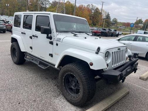 2013 Jeep Wrangler Unlimited Sahara