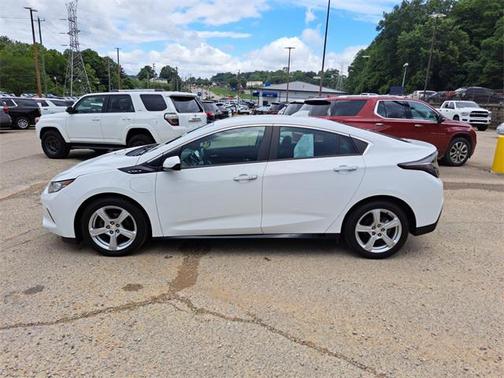 2018 Chevrolet Volt LT