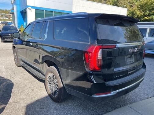 2025 GMC Yukon XL 4WD Elevation
