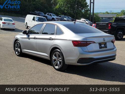 Silver Metallic 2024 Volkswagen Jetta 1.5T SE