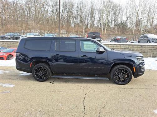 2024 Jeep Grand Wagoneer L Series II 4x4