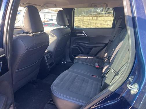 2023 Mitsubishi Outlander SE 2.5 S-AWC