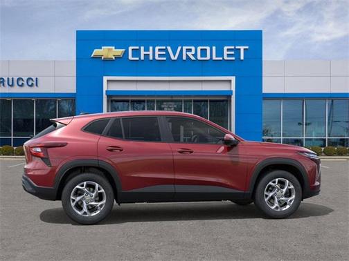 2025 Chevrolet Trax LS