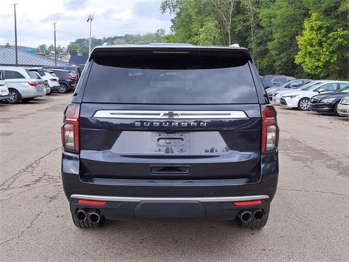 2023 Chevrolet Suburban 4WD High Country
