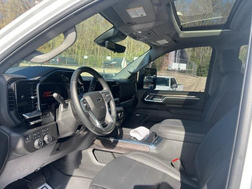 2025 Chevrolet Silverado 2500 LTZ