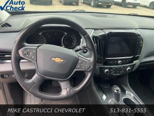 Graphite Metallic 2020 Chevrolet Traverse Premier