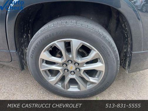 Graphite Metallic 2020 Chevrolet Traverse Premier