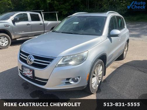 2011 Volkswagen Tiguan SE