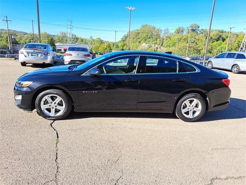 2022 Chevrolet Malibu 1LS