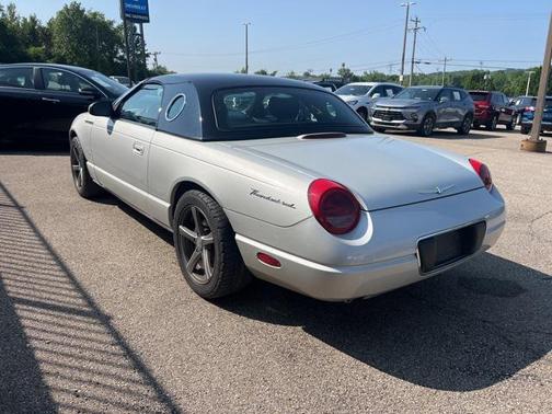 2004 Ford Thunderbird Base