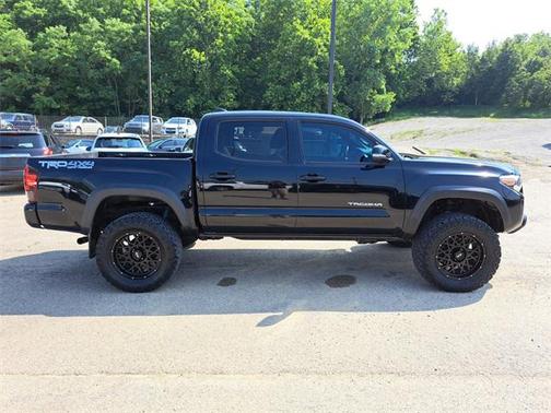 2018 Toyota Tacoma TRD Off Road