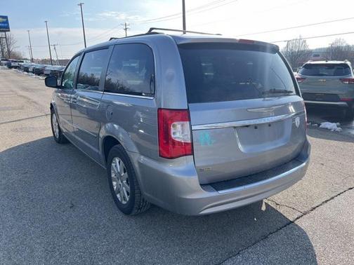 2015 Chrysler Town & Country Touring