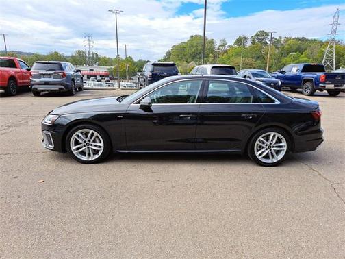 2024 Audi A4 45 S line Premium Plus