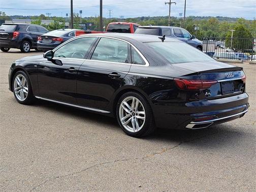 2024 Audi A4 45 S line Premium Plus