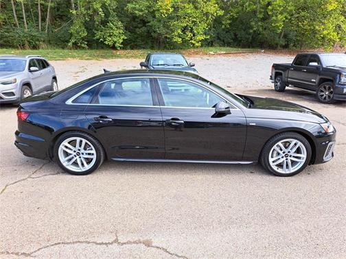 2024 Audi A4 45 S line Premium Plus