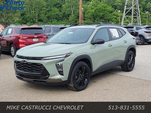 Cacti Green 2025 Chevrolet Trax FWD ACTIV