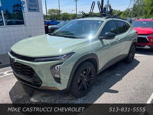 Cacti Green 2025 Chevrolet Trax ACTIV