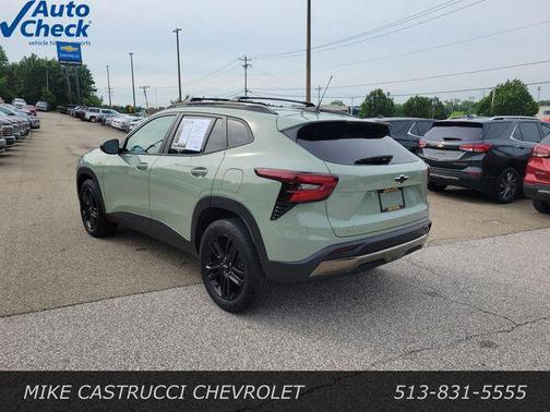 Cacti Green 2025 Chevrolet Trax FWD ACTIV