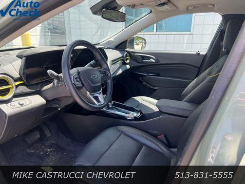 Cacti Green 2025 Chevrolet Trax ACTIV