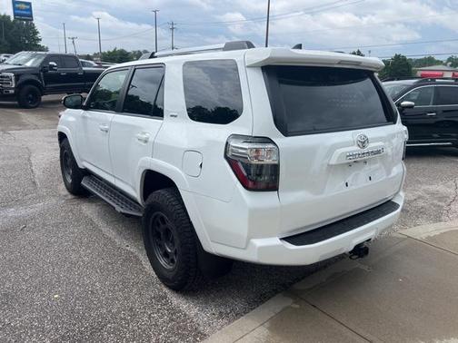 2024 Toyota 4Runner SR5 Premium