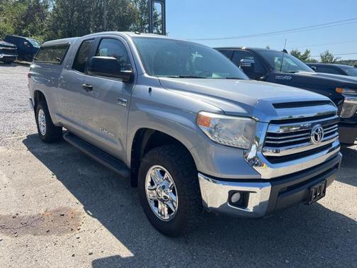 2017 Toyota Tundra SR5
