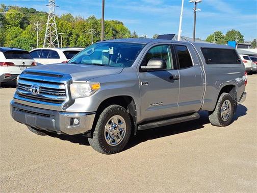 2017 Toyota Tundra SR5