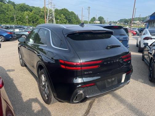 2025 Genesis GV70 2.5T AWD