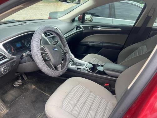 2016 Ford Fusion S