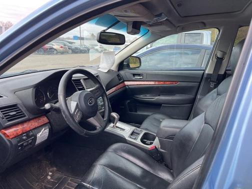 2011 Subaru Outback 2.5 i Limited