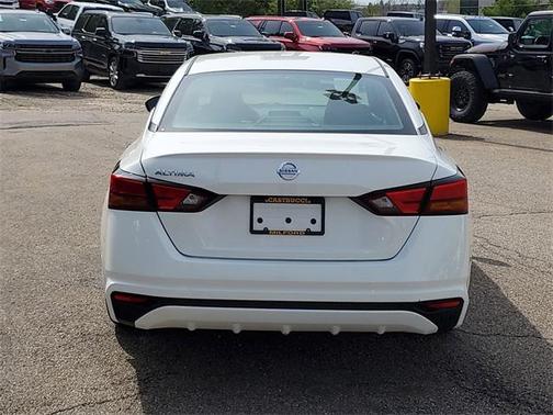 2021 Nissan Altima S FWD