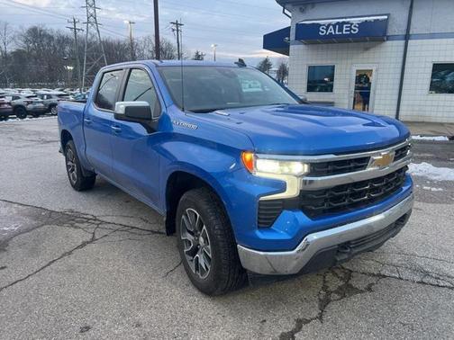 2025 Chevrolet Silverado 1500 LT