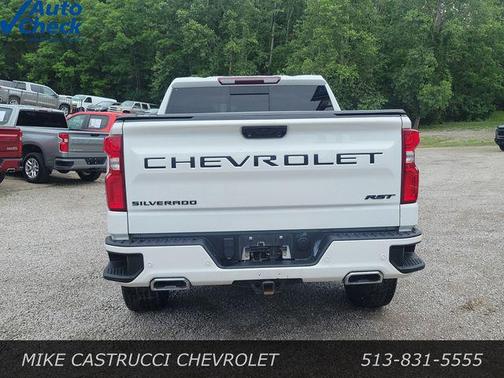 Summit White 2022 Chevrolet Silverado 1500 RST