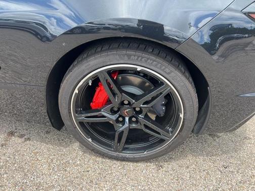 2024 Chevrolet Corvette Stingray w/2LT