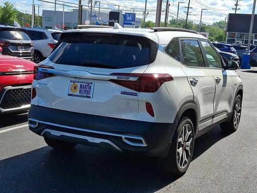 2023 Kia Seltos SX