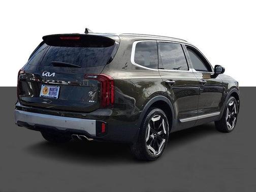 Dark Moss 2023 Kia Telluride S