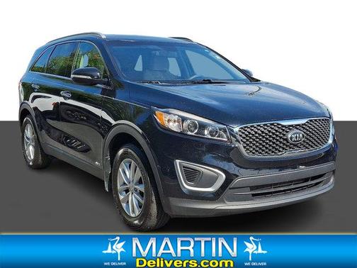 2018 Kia Sorento LX