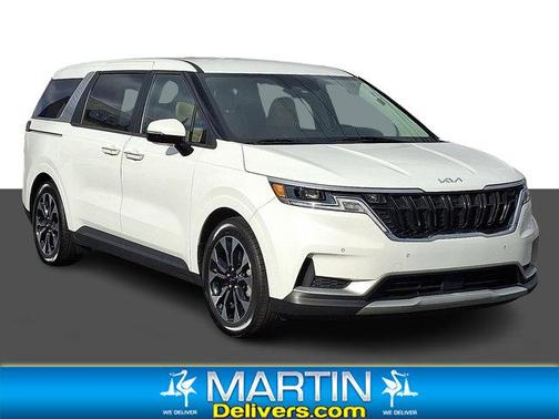 2022 Kia Carnival EX