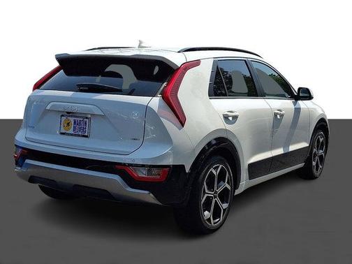 2023 Kia Niro Touring