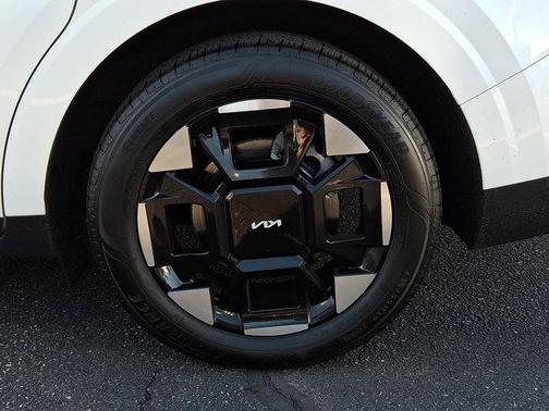 2025 Kia Carnival EX