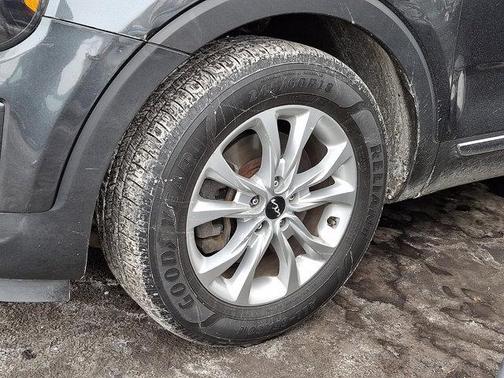 2022 Kia Telluride LX