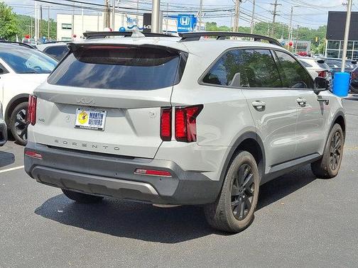 2022 Kia Sorento S