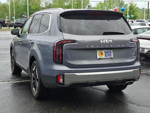 Everlasting Silver 2023 Kia Telluride EX
