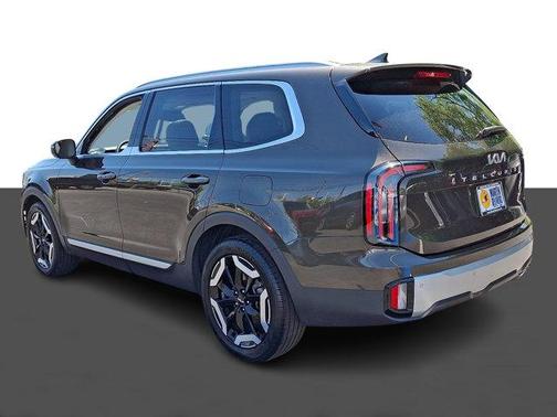 Dark Moss 2024 Kia Telluride EX