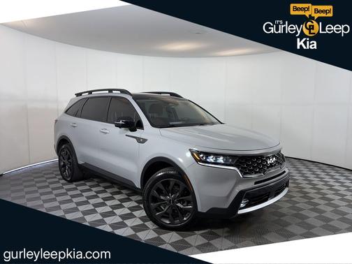 Wolf Gray 2022 Kia Sorento SX