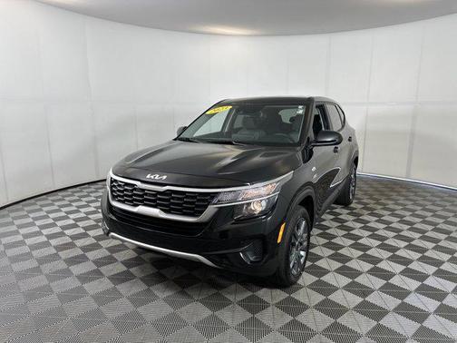 2023 Kia Seltos LX