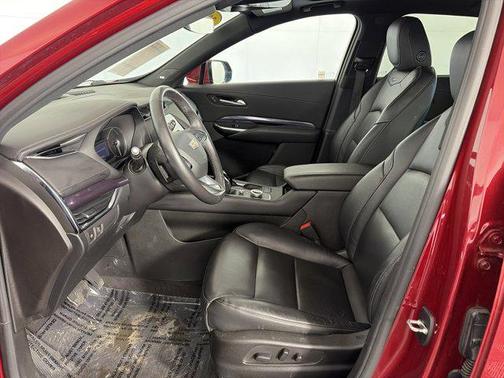 2023 Cadillac XT4 Luxury